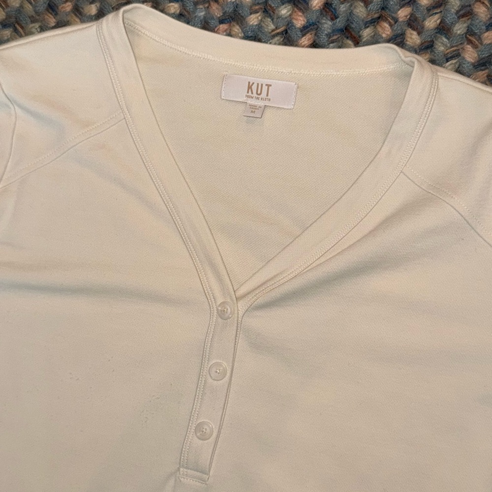 Kit from the Kloth Darla Henley top sz M - Picture 7 of 9